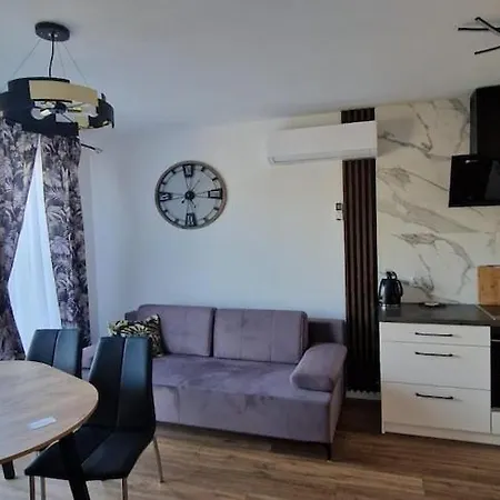 Comfy Near The Sea In G Apartment