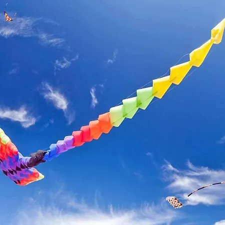 Lägenhet Comfy Near The Sea In