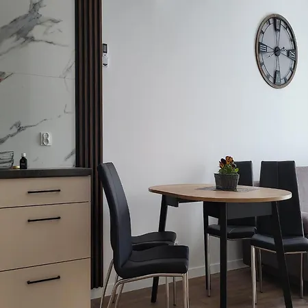 Comfy Near The Sea In Appartement *