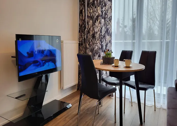 Comfy Near The Sea In *