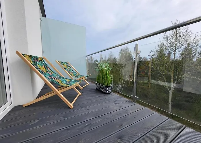 Comfy Near The Sea In アパート